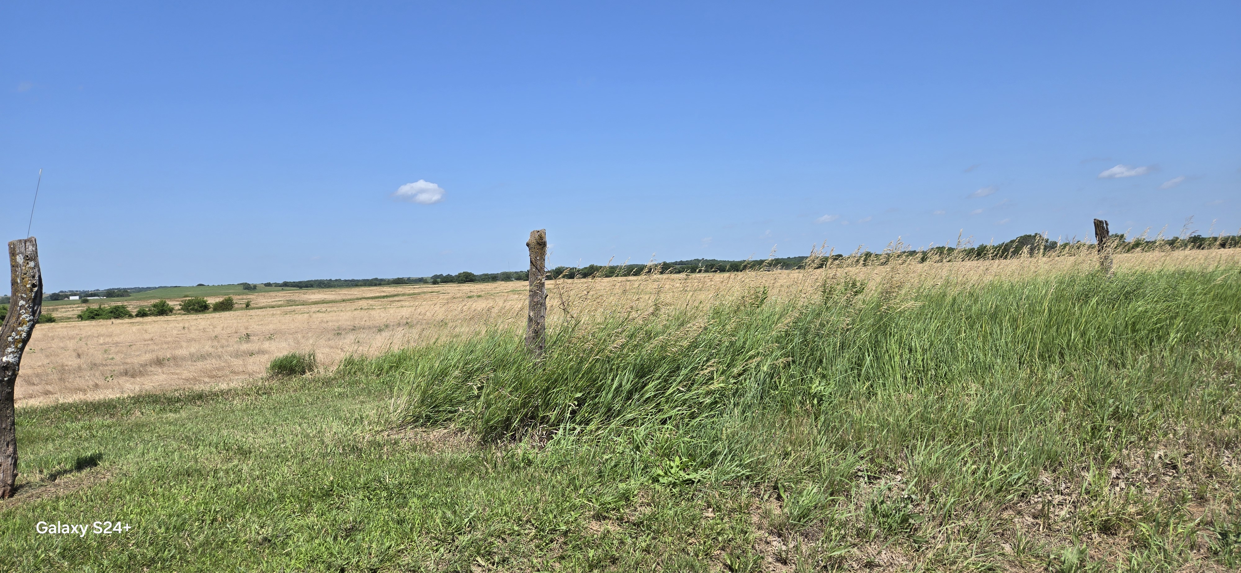 Osawatomie, Kansas, 66064, United States, 3 Bedrooms Bedrooms, ,2 BathroomsBathrooms,Residential,For Sale,1920353