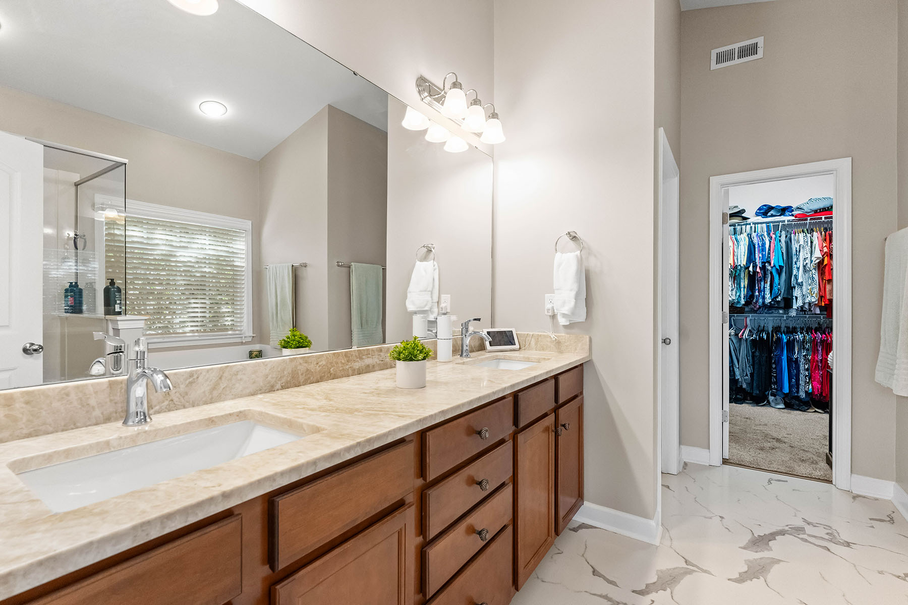  LAKE RIDGE - 物件實景