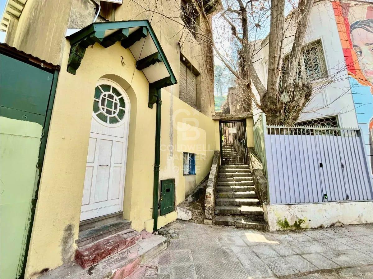 Providencia, Chile, 10 Bedrooms Bedrooms, ,4 BathroomsBathrooms,Residential,For Sale,1995865