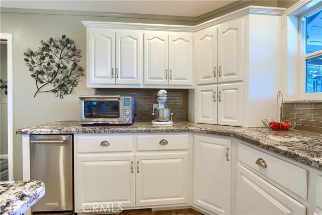 Oakhurst, California, 93644, United States, 7 Bedrooms Bedrooms, ,5 BathroomsBathrooms,Residential,For Sale,1974695