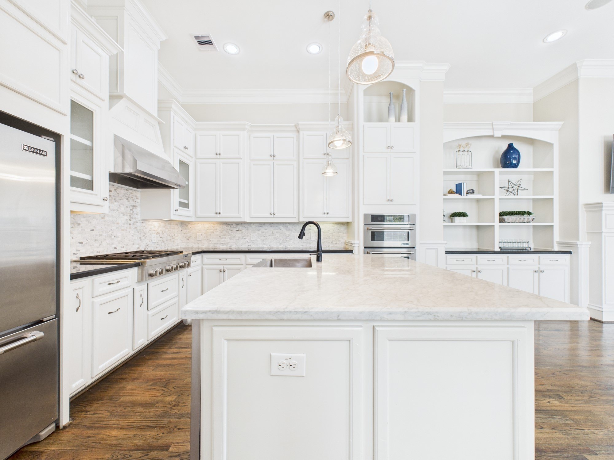 Houston, Texas, 77007, United States, 3 Bedrooms Bedrooms, ,4 BathroomsBathrooms,Residential,For Sale,1990777