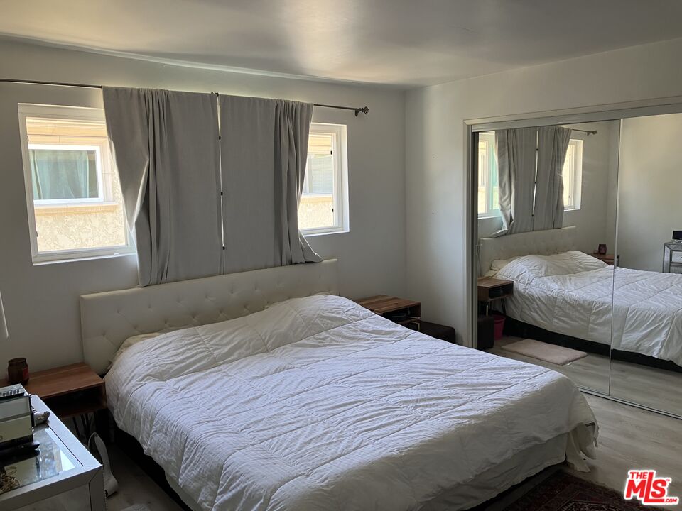 Winnetka, California, 91306, United States, 3 Bedrooms Bedrooms, ,2 BathroomsBathrooms,Residential,For Sale,1919452