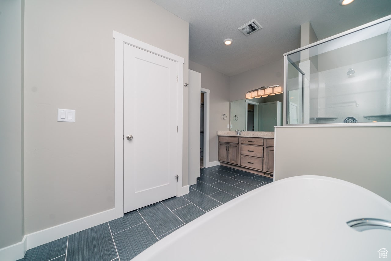 North Logan, Utah, 84341, United States, 4 Bedrooms Bedrooms, ,3 BathroomsBathrooms,Residential,For Sale,1861267