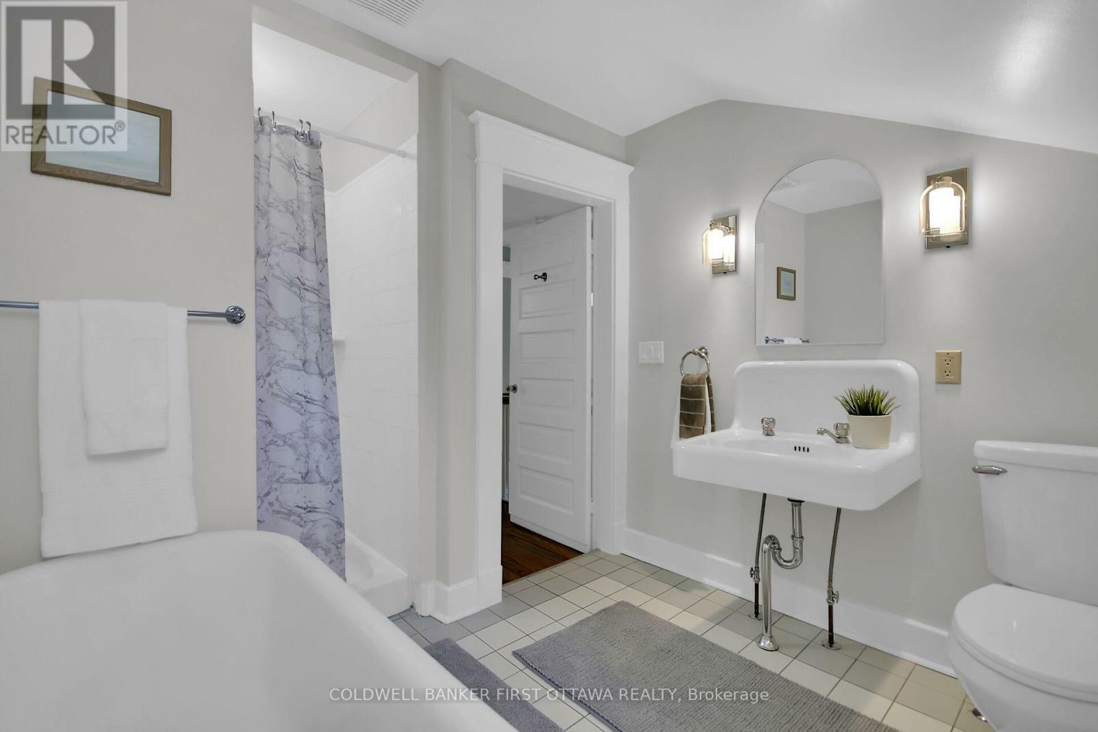 BECKWITH, Ontario, K7C 0S9, CA, 3 Bedrooms Bedrooms, ,2 BathroomsBathrooms,Residential,For Sale,1875056