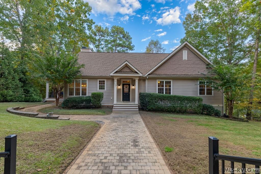 Boydton, Virginia, 23917, United States, 5 Bedrooms Bedrooms, ,4 BathroomsBathrooms,Residential,For Sale,1991597