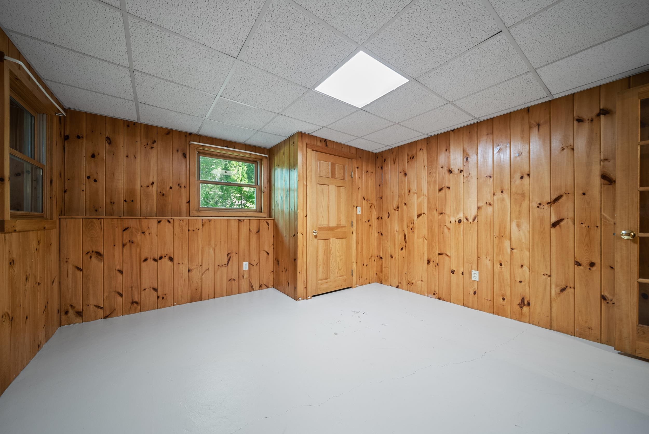 Lyndeborough, New Hampshire, 03082, United States, 3 Bedrooms Bedrooms, ,2 BathroomsBathrooms,Residential,For Sale,1917291
