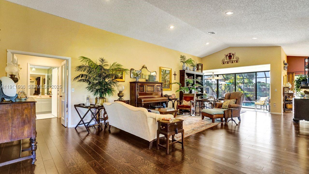 Boca Raton, Florida, 33428, United States, 3 Bedrooms Bedrooms, ,2 BathroomsBathrooms,Residential,For Sale,1997498