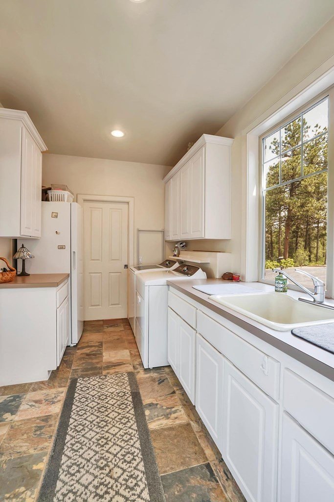 New Meadows, Idaho, 83654, United States, 3 Bedrooms Bedrooms, ,1 BathroomBathrooms,Residential,For Sale,1846350
