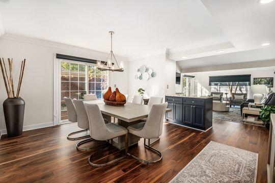 Upper Arlington, Ohio, 43220, United States, 3 Bedrooms Bedrooms, ,3 BathroomsBathrooms,Residential,For Sale,1987809