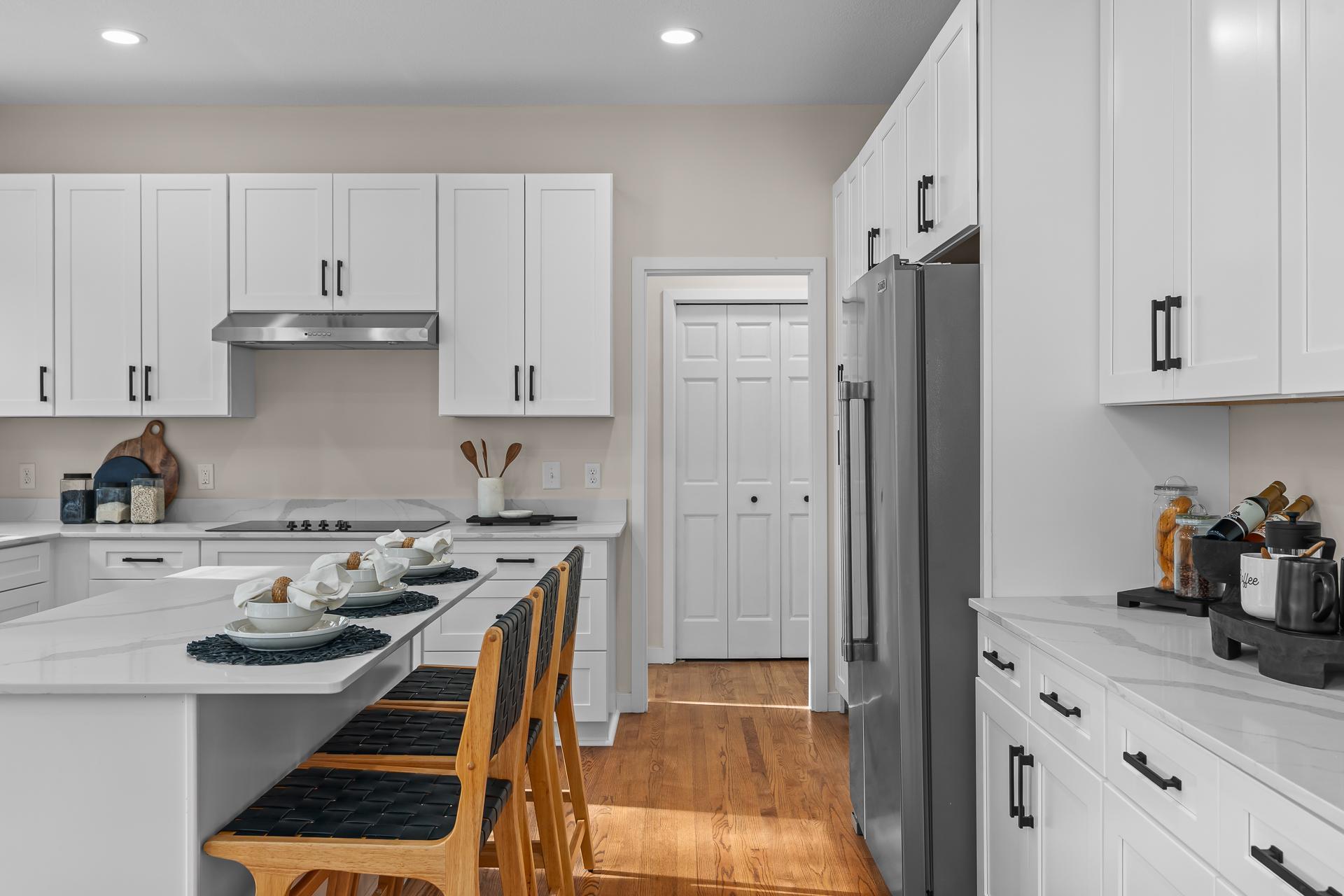 Eden Prairie, Minnesota, 55347, United States, 4 Bedrooms Bedrooms, ,4 BathroomsBathrooms,Residential,For Sale,1993292