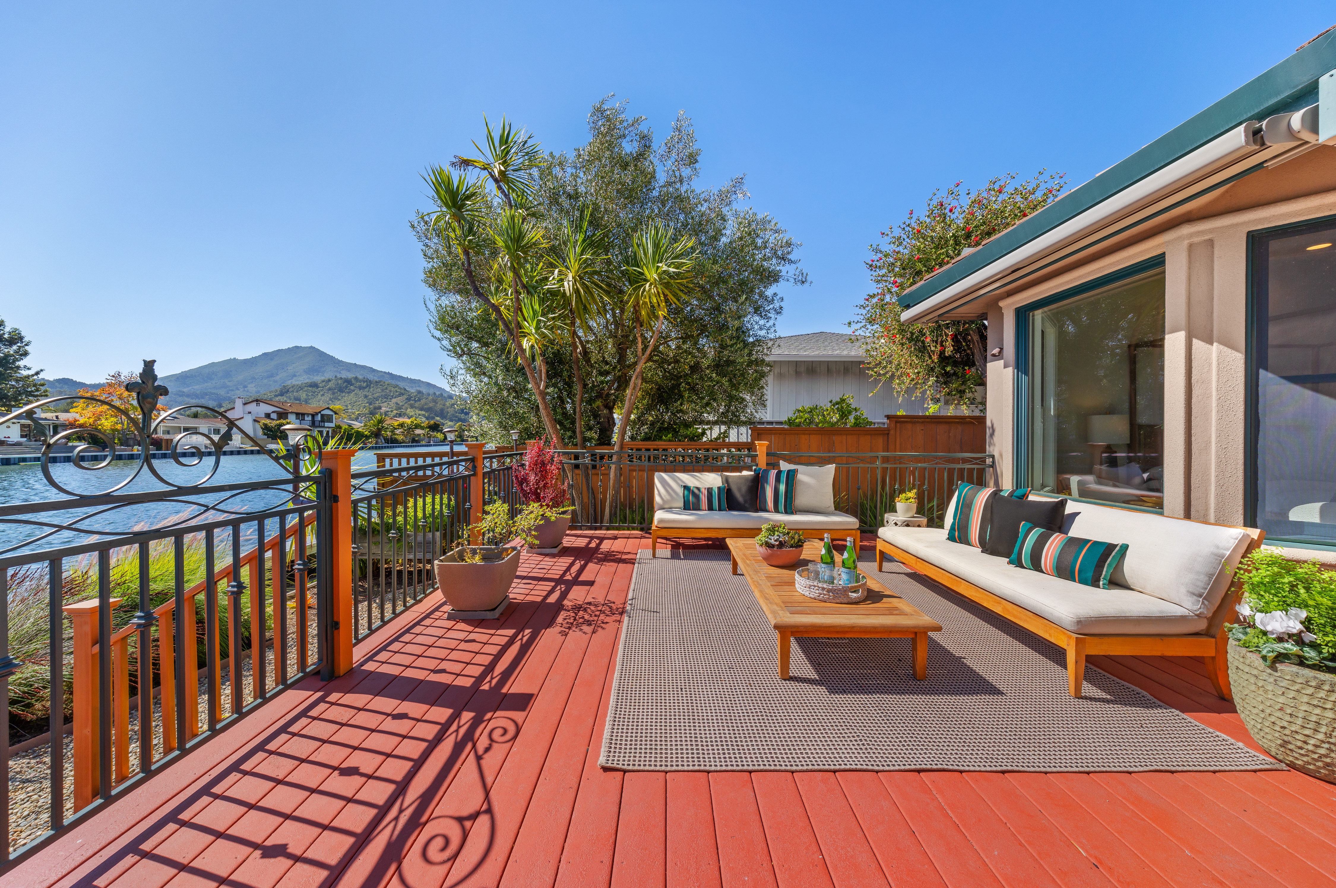  Waterfront Living on the Larkspur Lagoon - 物件實景