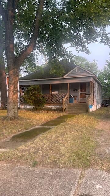 Lincoln Ave, Muskegon, MI 49444