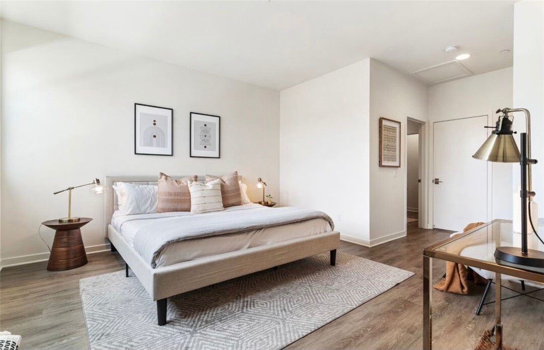 Los Angeles, California, 90065, United States, 3 Bedrooms Bedrooms, ,4 BathroomsBathrooms,Residential,For Sale,2008498