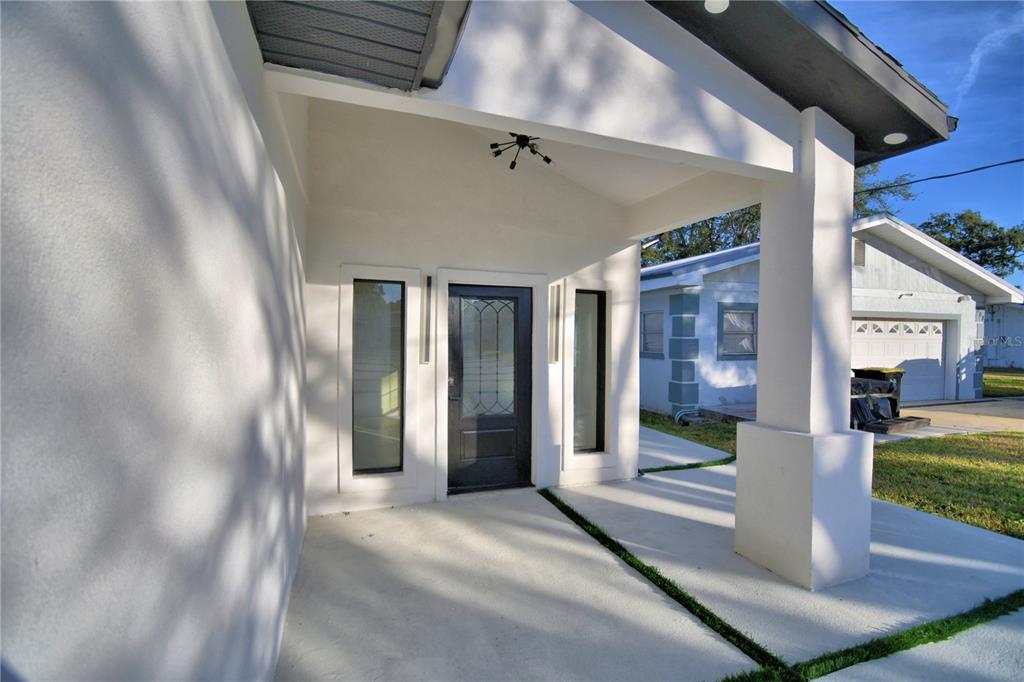 Winter Haven, Florida, 33881, United States, 9 Bedrooms Bedrooms, ,7 BathroomsBathrooms,Residential,For Sale,2003351