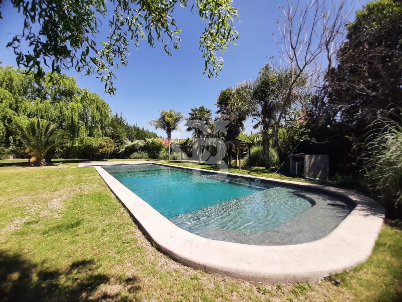 Colina, Chile, 5 Bedrooms Bedrooms, ,5 BathroomsBathrooms,Residential,For Sale,1987480