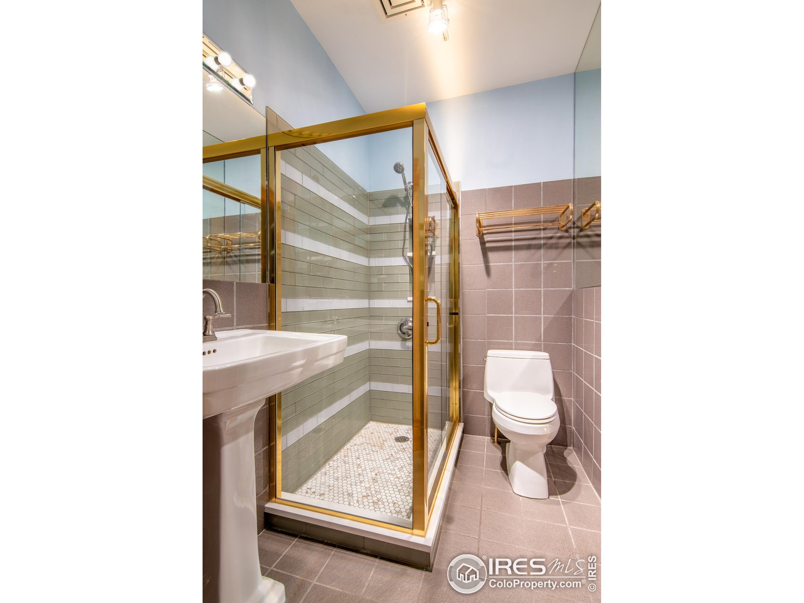 Boulder, Colorado, 80302, United States, 2 Bedrooms Bedrooms, ,Residential,For Sale,1989370