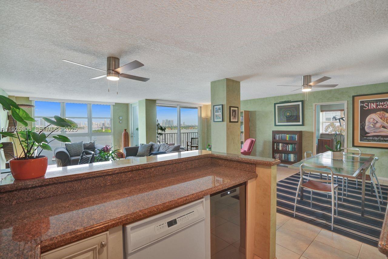 Miami Beach, Florida, 33139, United States, 2 Bedrooms Bedrooms, ,2 BathroomsBathrooms,Residential,For Sale,2002895