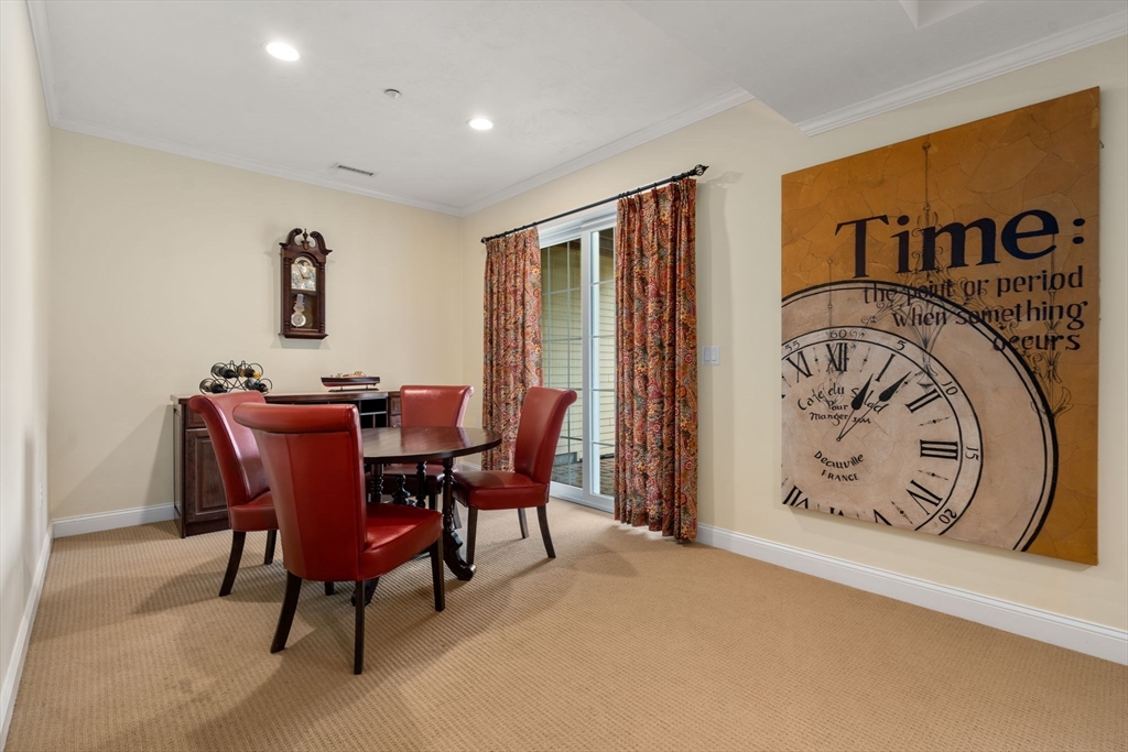 Topsfield, Massachusetts, 01983, United States, 3 Bedrooms Bedrooms, ,4 BathroomsBathrooms,Residential,For Sale,1919472