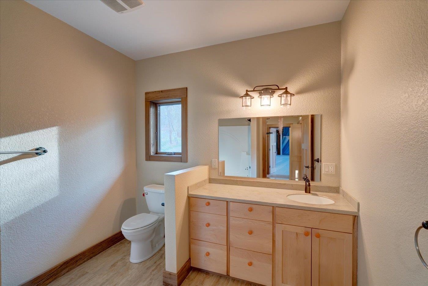 Sauk City, Wisconsin, 53583, United States, 5 Bedrooms Bedrooms, ,4 BathroomsBathrooms,Residential,For Sale,1992585