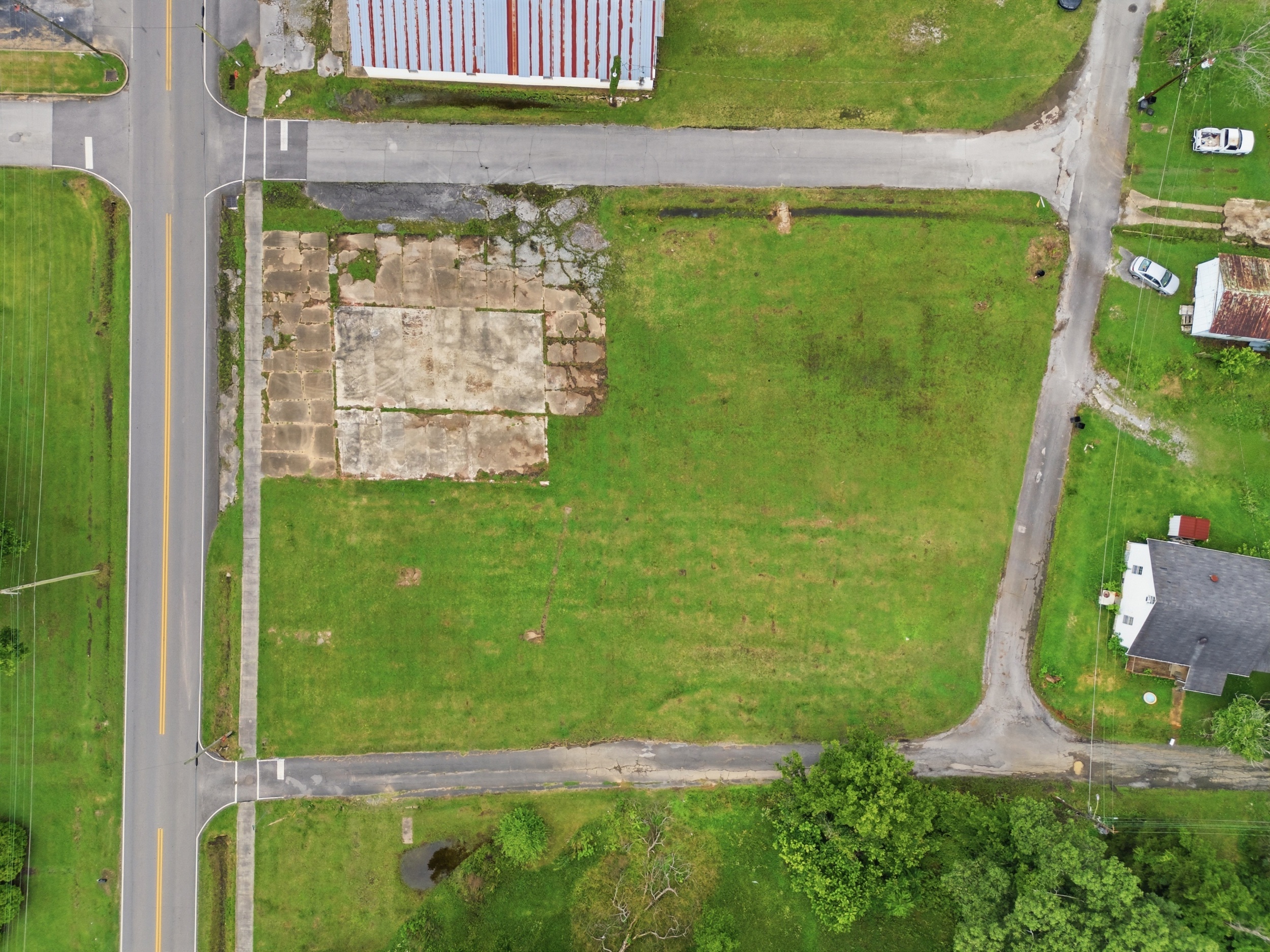  0.73 Acres Nebraska Avenue - 物件實景