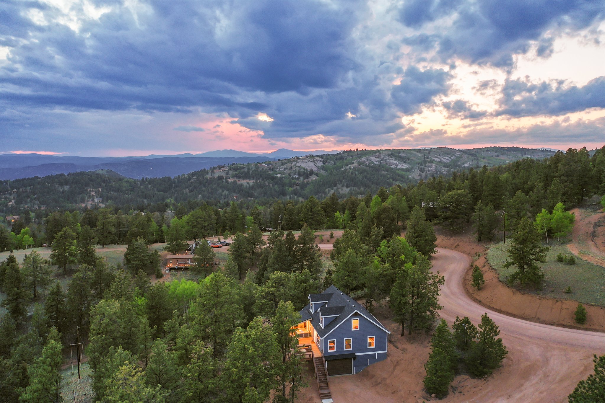 Cripple Creek, Colorado, 80813, United States, 4 Bedrooms Bedrooms, ,3 BathroomsBathrooms,Residential,For Sale,1856963