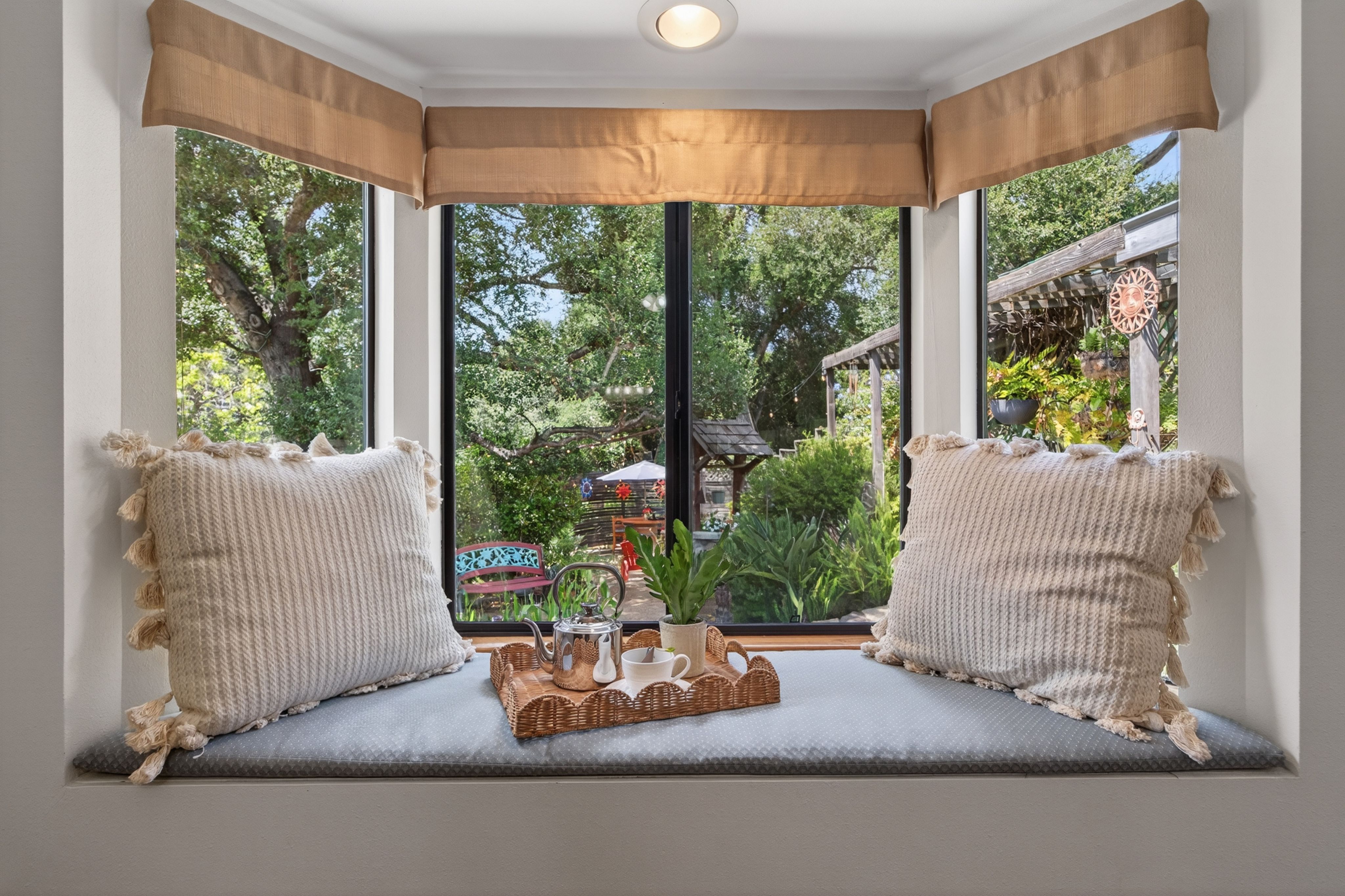  245 East Oak View Avenue, Oak View, CA 93022 - 物件實景