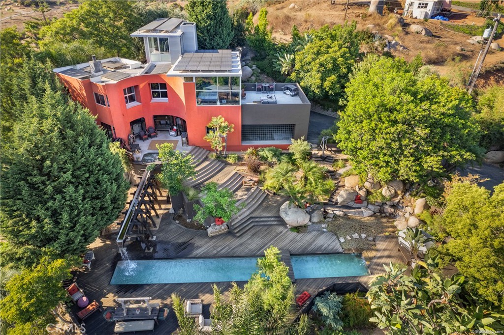 Escondido, California, 92025, United States, 4 Bedrooms Bedrooms, ,3 BathroomsBathrooms,Residential,For Sale,1994809