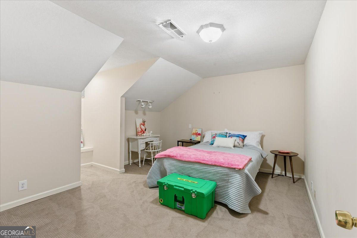 Douglasville, Georgia, 30135, United States, 5 Bedrooms Bedrooms, ,3 BathroomsBathrooms,Residential,For Sale,1988782