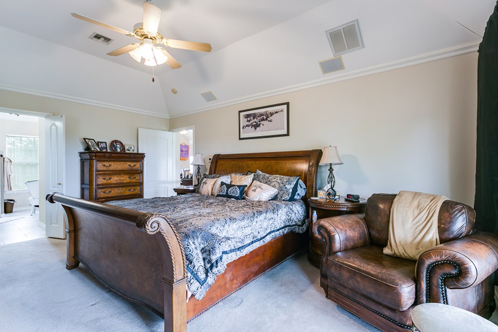 San Angelo, Texas, 76901, United States, 3 Bedrooms Bedrooms, ,3 BathroomsBathrooms,Residential,For Sale,1856673