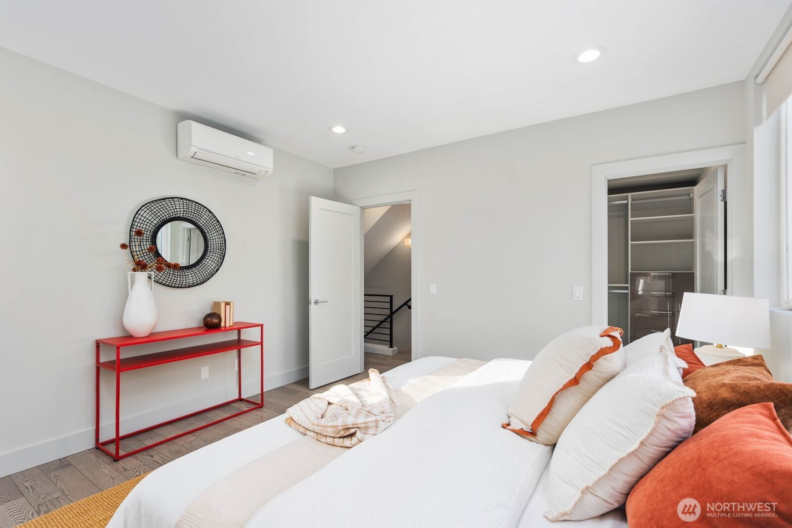 Seattle, Washington, 98103, United States, 3 Bedrooms Bedrooms, ,2 BathroomsBathrooms,Residential,For Sale,1990926