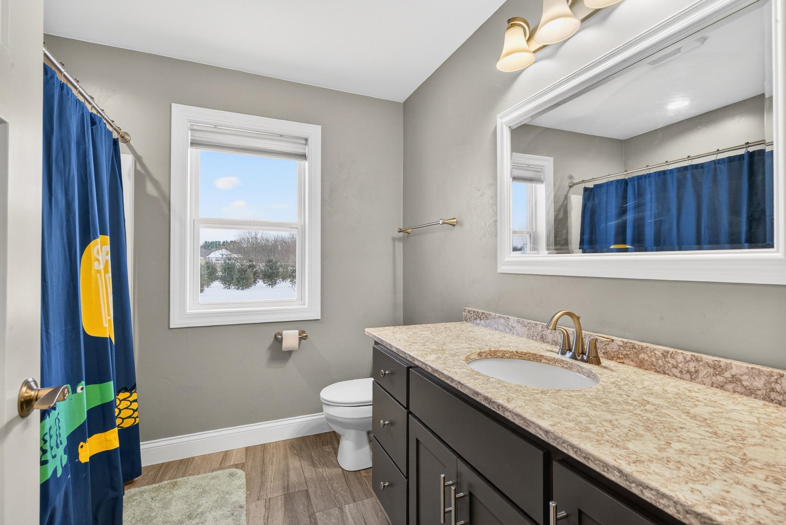 De Pere, Wisconsin, 54115-8472, United States, 4 Bedrooms Bedrooms, ,4 BathroomsBathrooms,Residential,For Sale,2005703