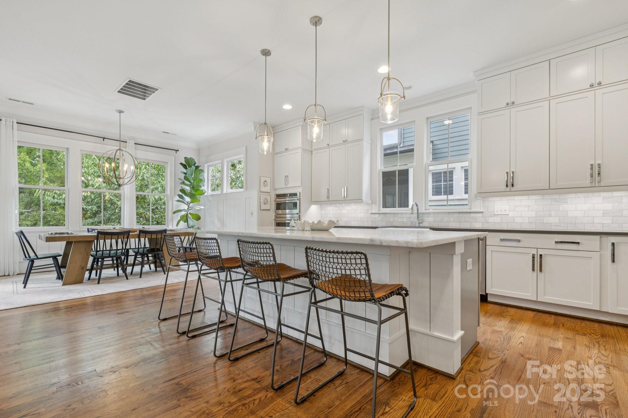 Charlotte, North Carolina, 28204, United States, 4 Bedrooms Bedrooms, ,5 BathroomsBathrooms,Residential,For Sale,1906125