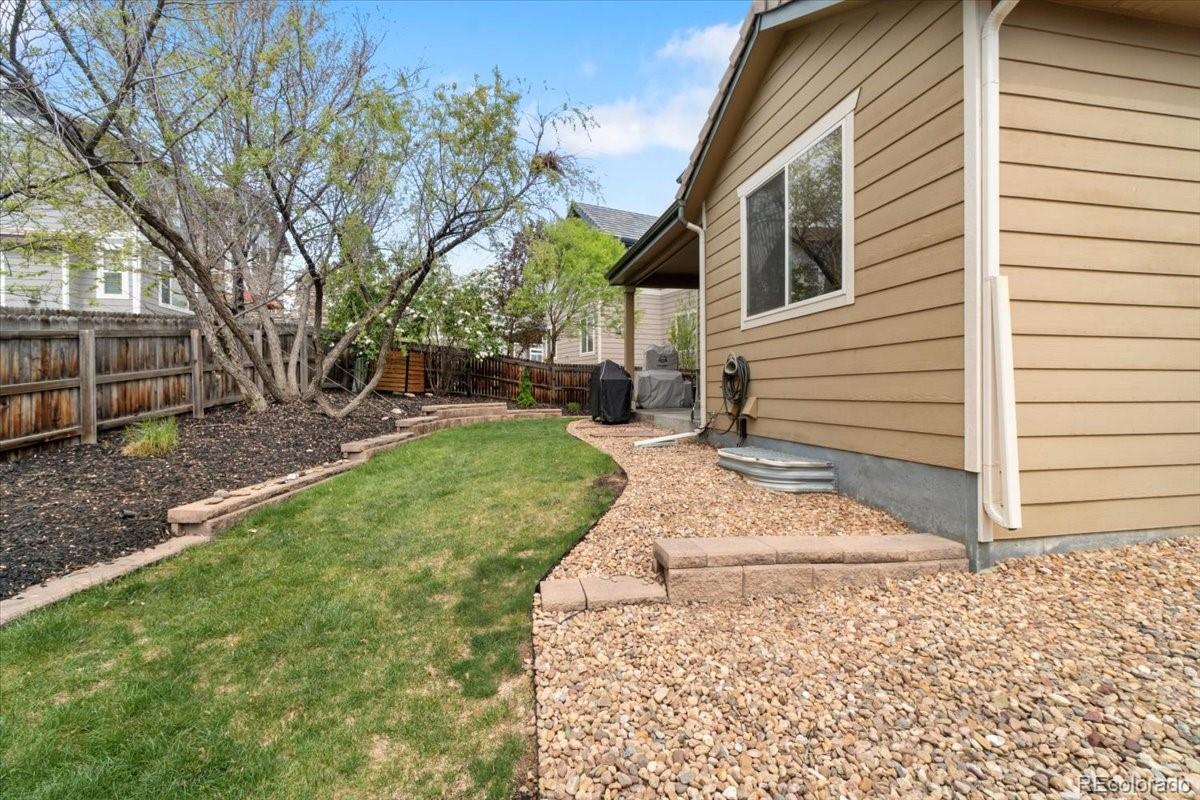 Erie, Colorado, 80516, United States, 5 Bedrooms Bedrooms, ,4 BathroomsBathrooms,Residential,For Sale,1794291