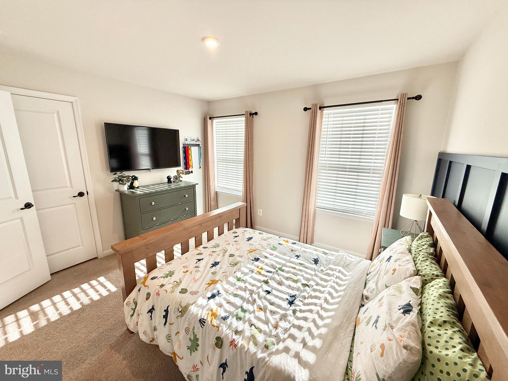 Stafford, Virginia, 22554, United States, 5 Bedrooms Bedrooms, ,4 BathroomsBathrooms,Residential,For Sale,2009953