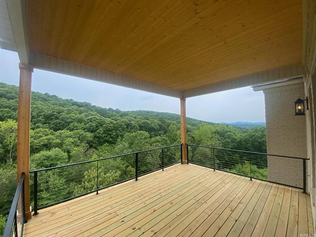 Little Rock, Arkansas, 72210, United States, 5 Bedrooms Bedrooms, ,4 BathroomsBathrooms,Residential,For Sale,1942972