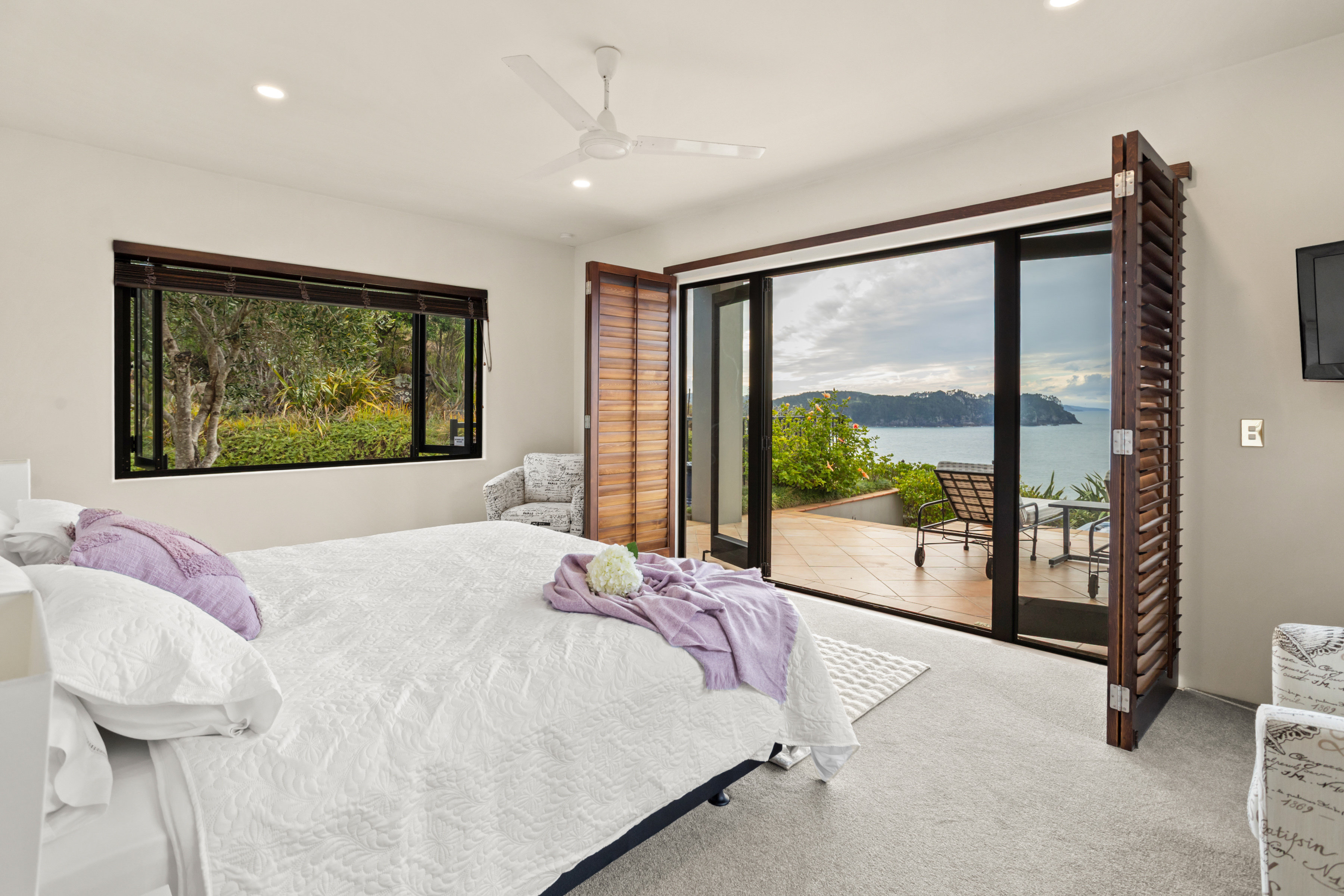  Private Coastal Estate with Panoramic Ocean Views - 物件實景