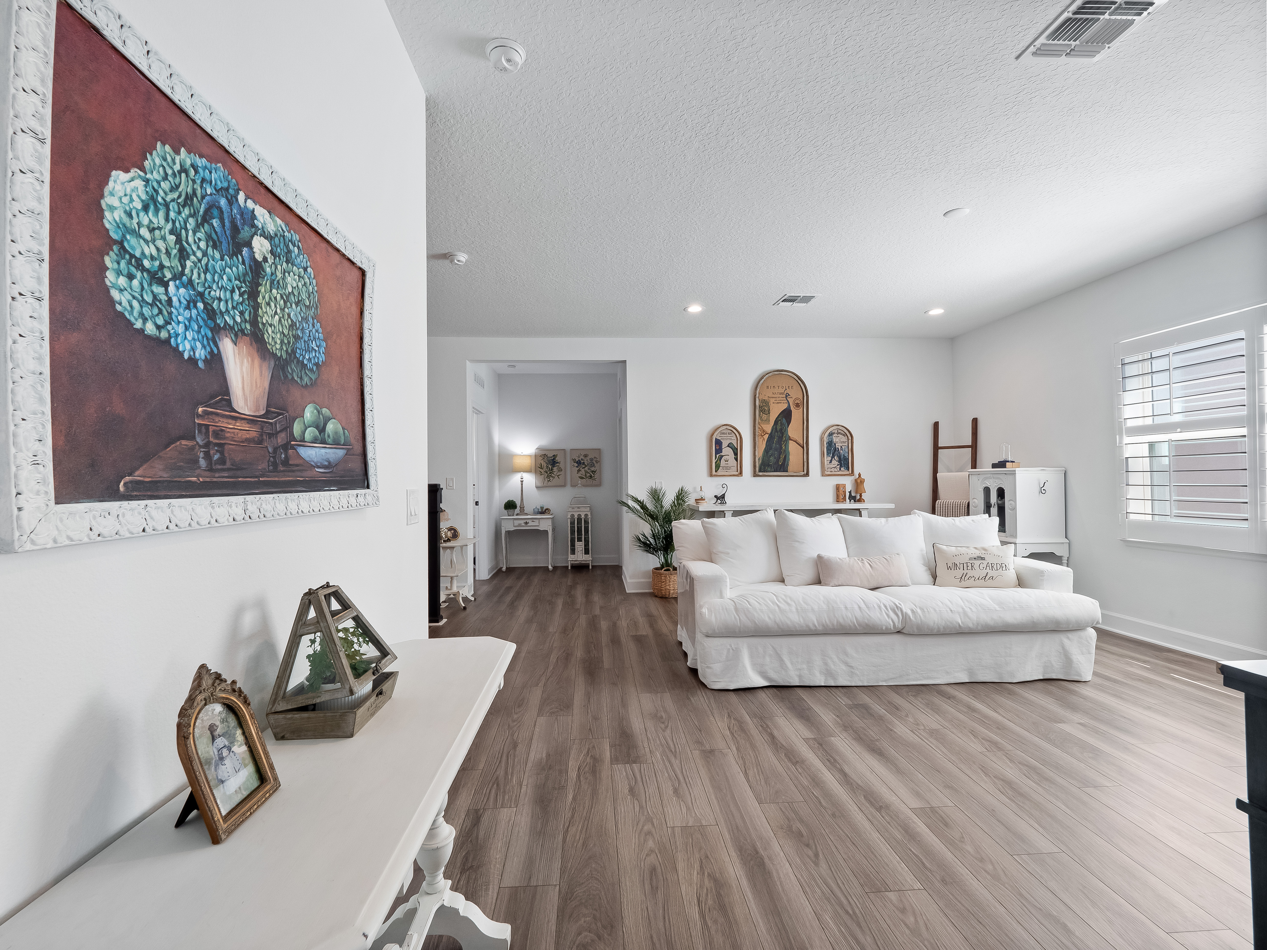 Winter Garden, Florida, 34787, United States, 5 Bedrooms Bedrooms, ,5 BathroomsBathrooms,Residential,For Sale,1914233