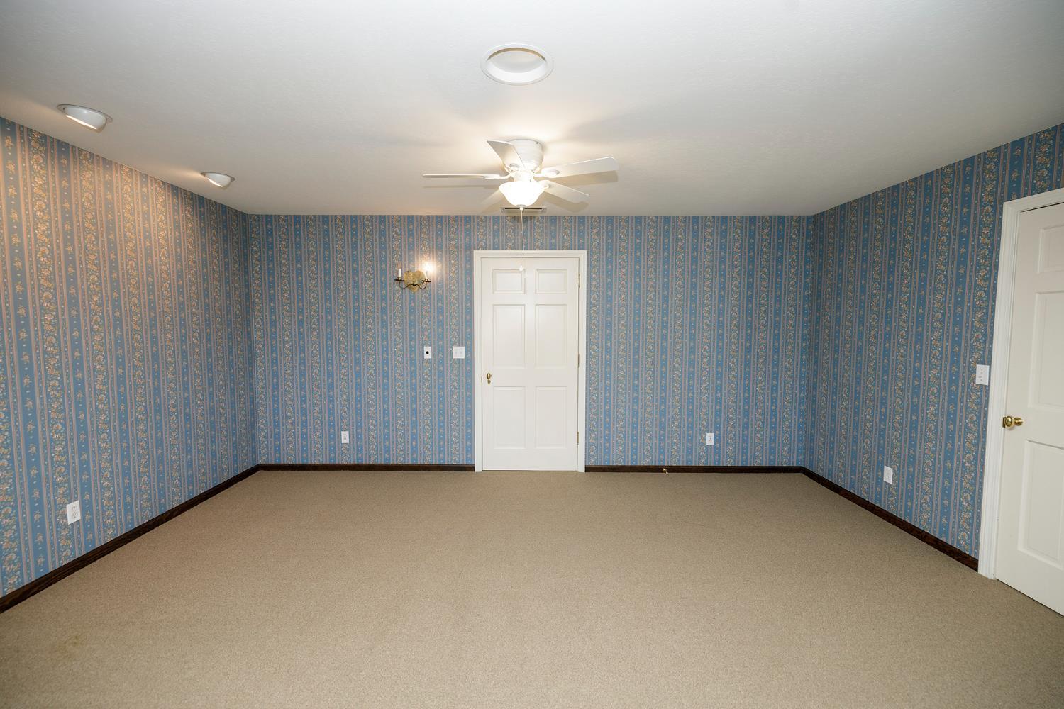 Turlock, California, 95380, United States, 4 Bedrooms Bedrooms, ,5 BathroomsBathrooms,Residential,For Sale,1992358