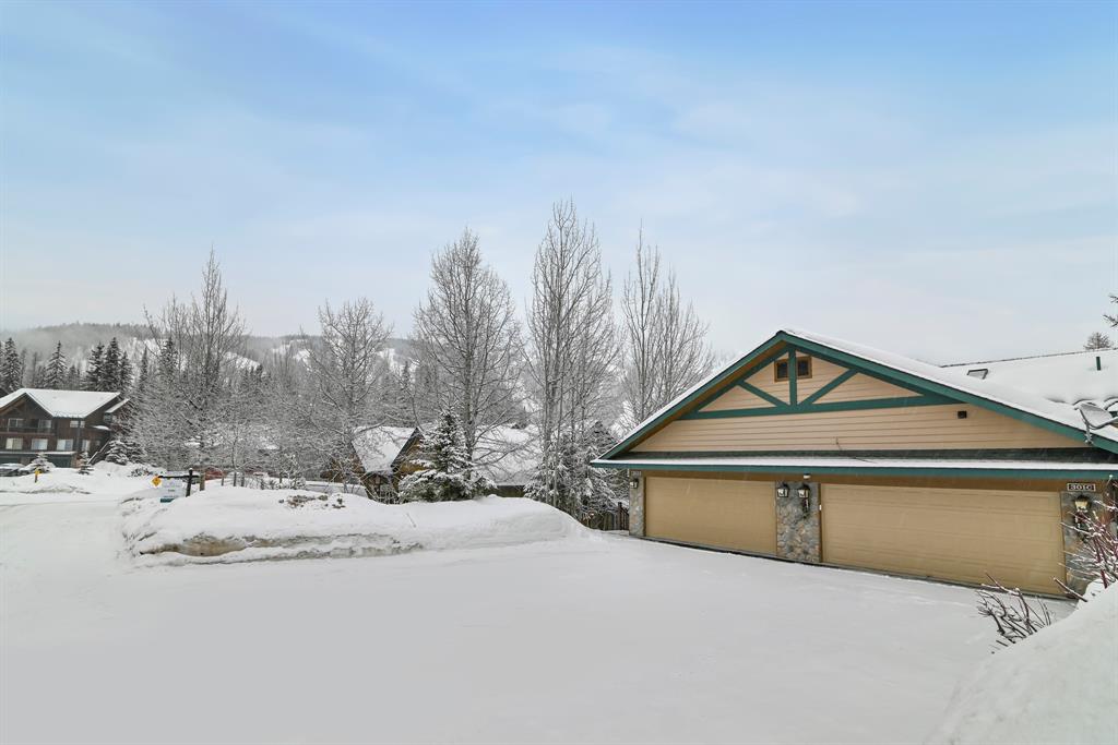 Whitefish, Montana, 59937, United States, 4 Bedrooms Bedrooms, ,3 BathroomsBathrooms,Residential,For Sale,2014865