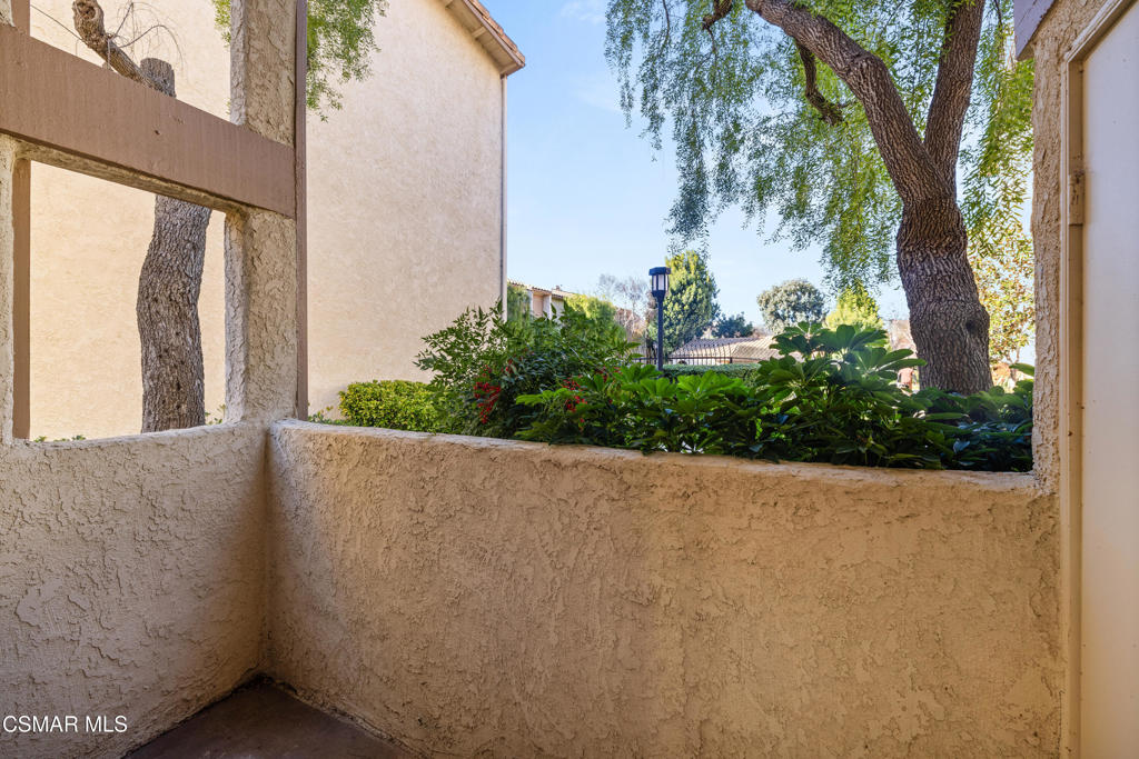 Calabasas, California, 91302, United States, 3 Bedrooms Bedrooms, ,3 BathroomsBathrooms,Residential,For Sale,1980922