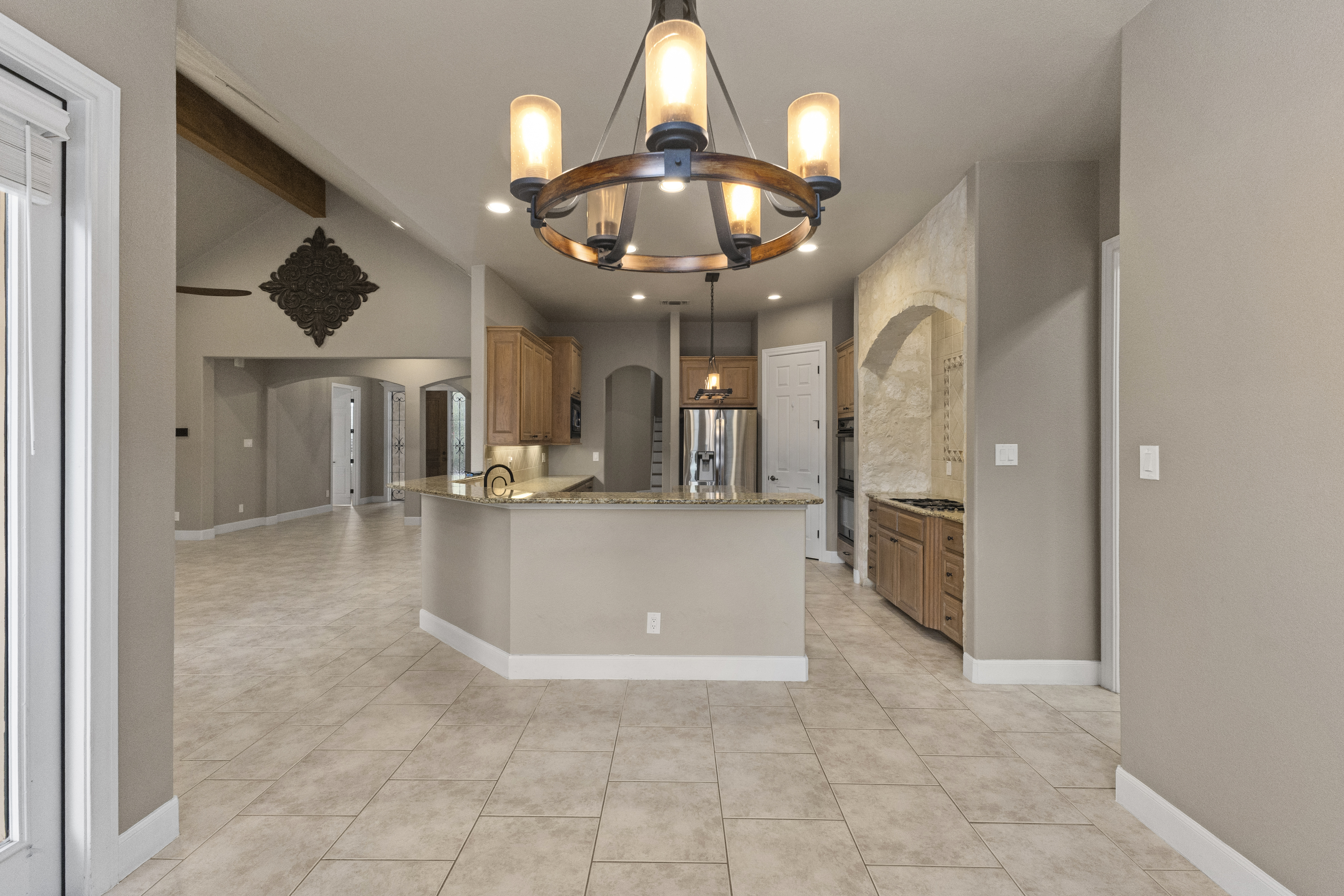  Private 5 Bedroom Oasis with Pool  Heights of Stone Oak - 物件實景