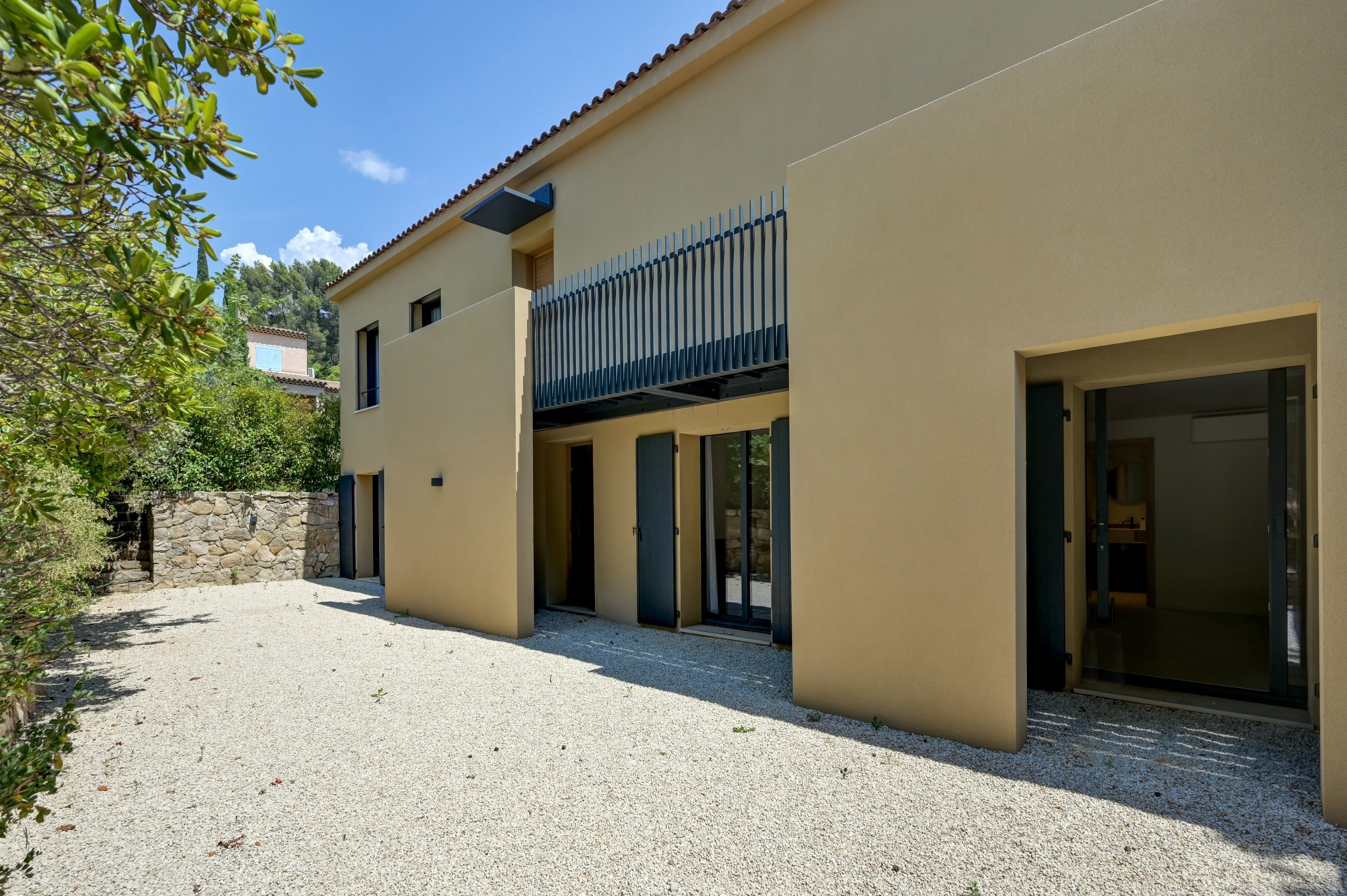  Aix-en-Provence  Contemporary Villa with Pool, Triple Garage and Walking Dista… - 物件實景