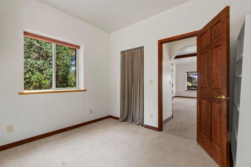 Durango, Colorado, 81303, United States, 4 Bedrooms Bedrooms, ,3 BathroomsBathrooms,Residential,For Sale,1947103