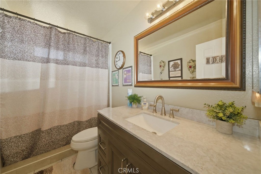 Moreno Valley, California, 92557, United States, 3 Bedrooms Bedrooms, ,2 BathroomsBathrooms,Residential,For Sale,2040659