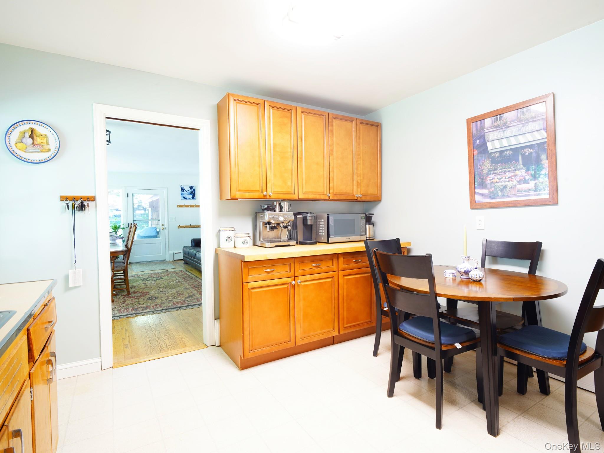 Suffern, New York, 10901, United States, 5 Bedrooms Bedrooms, ,2 BathroomsBathrooms,Residential,For Sale,1906430