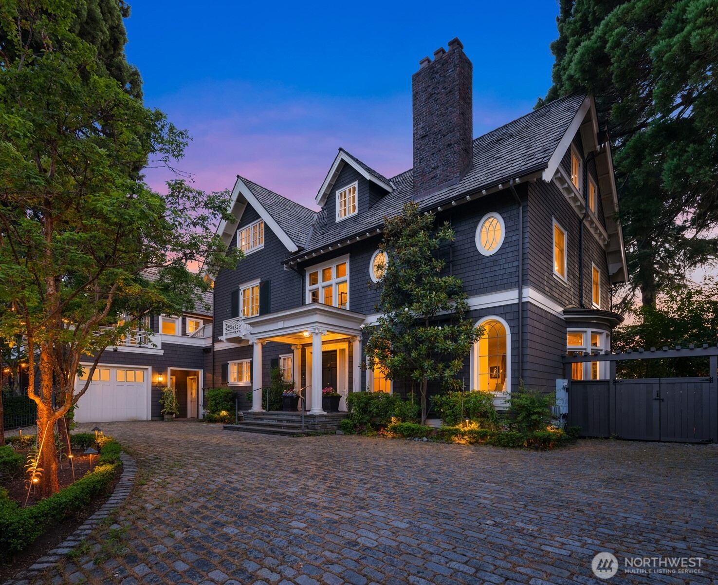 Seattle, Washington, 98102, United States, 5 Bedrooms Bedrooms, ,6 BathroomsBathrooms,Residential,For Sale,1891180
