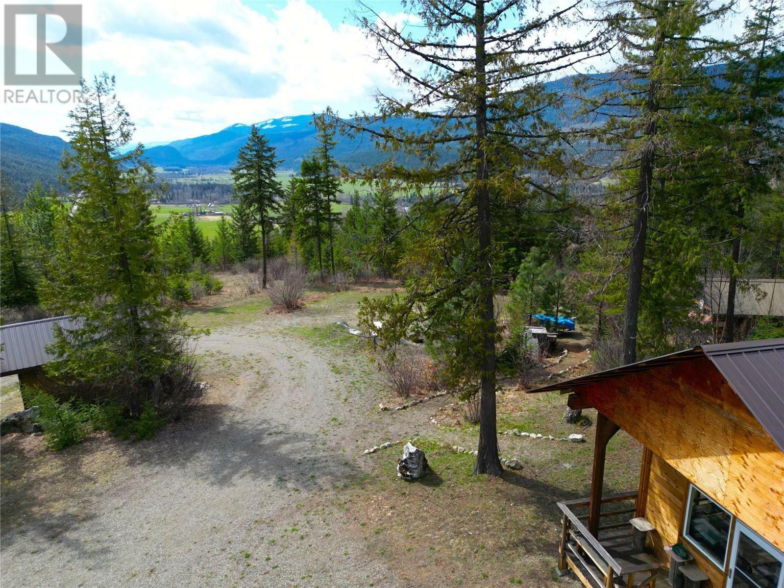 EDGEWOOD, British Columbia, V0G 1J0, CA, ,Residential,For Sale,1837300