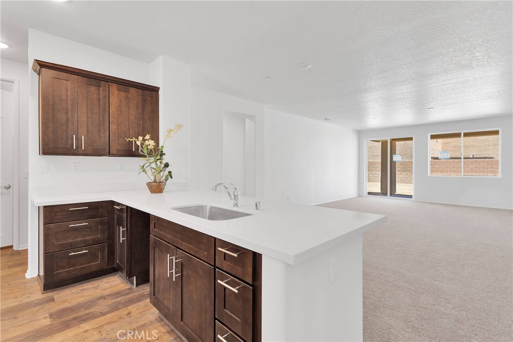 Victorville, California, 92395, United States, 3 Bedrooms Bedrooms, ,3 BathroomsBathrooms,Residential,For Sale,1865172