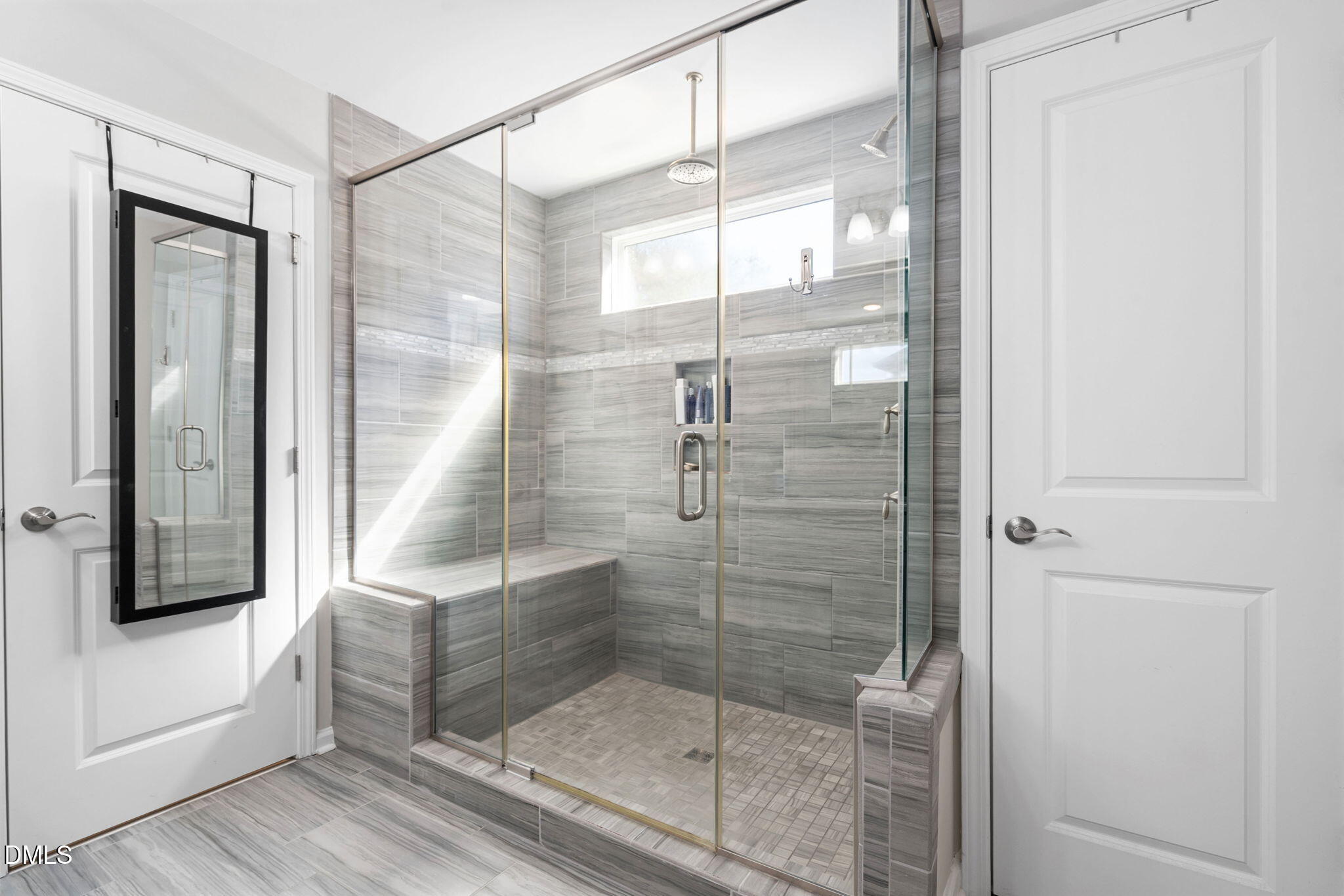 New Hill, North Carolina, 27562, United States, 5 Bedrooms Bedrooms, ,3 BathroomsBathrooms,Residential,For Sale,1988956