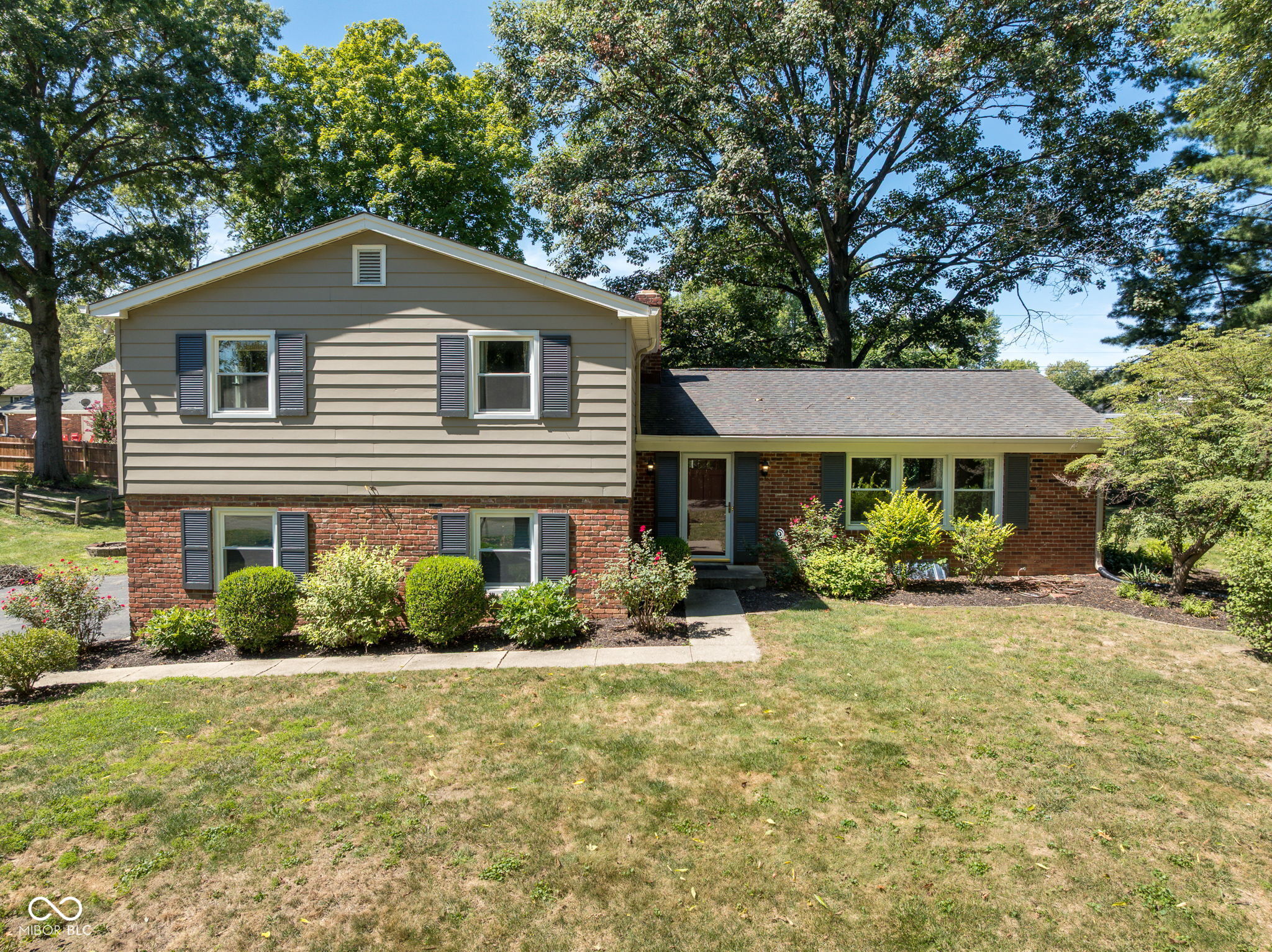 Indianapolis, Indiana, 46250, United States, 4 Bedrooms Bedrooms, ,3 BathroomsBathrooms,Residential,For Sale,1983671